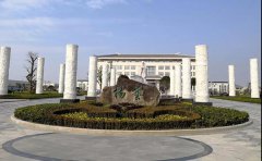 从6008集团官方网站"雕塑与石韵文化展"看文创增进企业转型