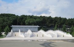 一面墙，，，一道景：：：九龙照壁浮雕景墙的诗画之美