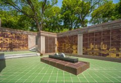 铜韵镌永：：墓园美学的金属诗篇